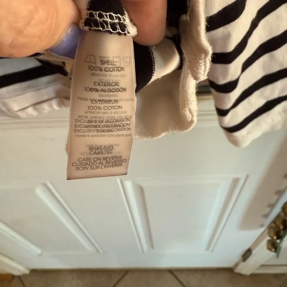 Karl Lagerfeld White Tee Black Stripes Logo Pink Sparkle Signature 100% Cotton - Picture 5 of 10